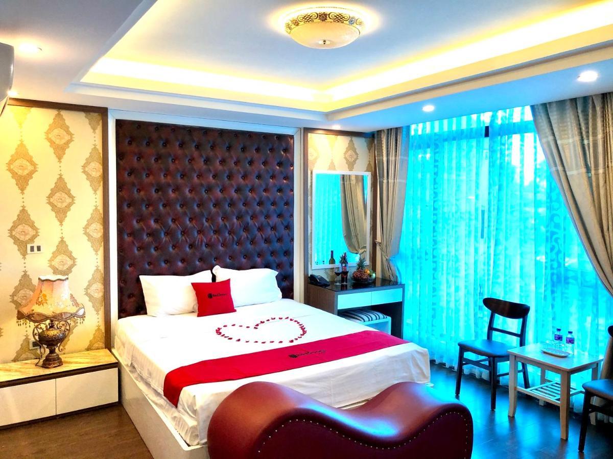 The Royal Hotel Near West Lake Ханой Экстерьер фото